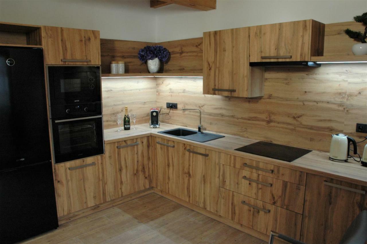 Village Romantic Apartments Near Cesky Krumlov (Adults Only) Strizov المظهر الخارجي الصورة